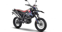 Aprilia_SX_125_blau_vorne