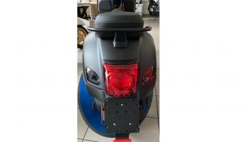 Vespa GTS SuperTech 300 hpe ABS/ASR ‘Black Forest Limited Edition’ full
